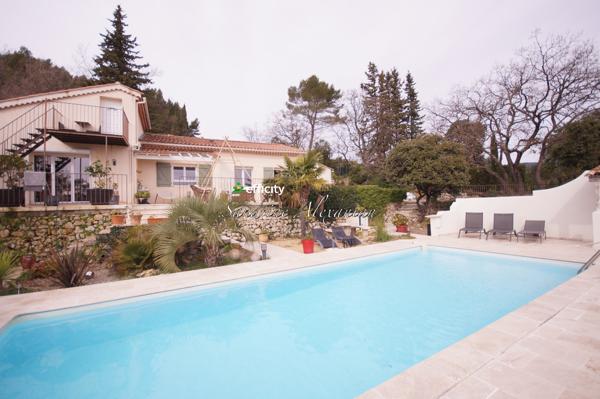 Maison 6 pièces - 200 m² Bien prestige