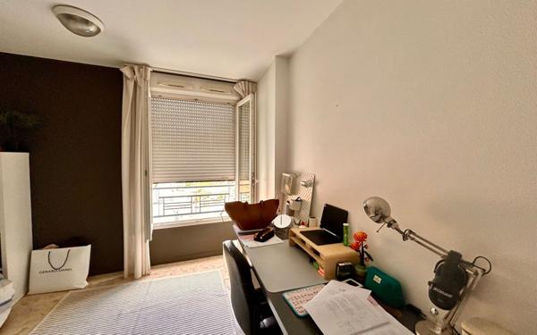 Appartement à vendre    1 pièce • 19 m2 Lyon 7