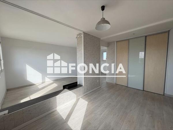 Location Appartement 3 pièces 69.3 m² - Résidence Desiles - Porte 21 Le Mans 72000