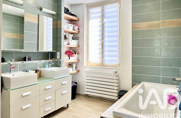 Maison à vendre 6 pièces 150 m² Saint-Léonard-de-Noblat