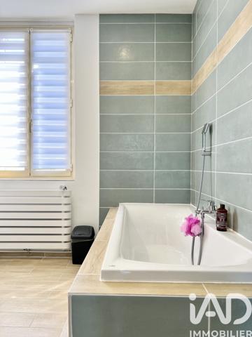 Maison à vendre 6 pièces 150 m² Saint-Léonard-de-Noblat