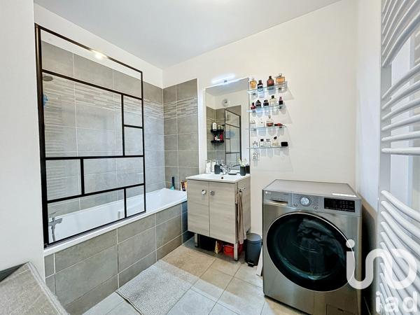 Appartement à vendre 3 pièces 60 m² Montévrain