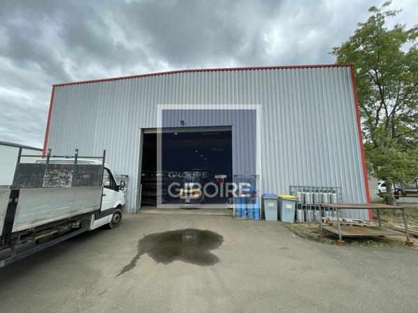 Local d'activites 720 m² à louer THOUARE SUR LOIRE (réf : 44.018756)