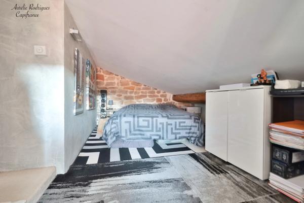 Local/bureau à vendre CHARNAY LES MACON (71)