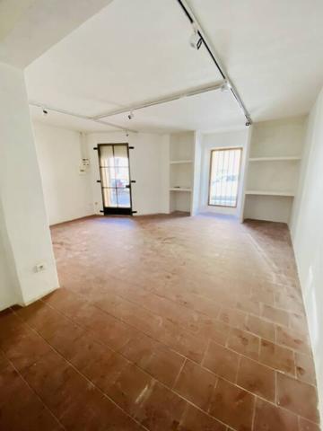 Commerce à louer 2 pièces de 40 m²