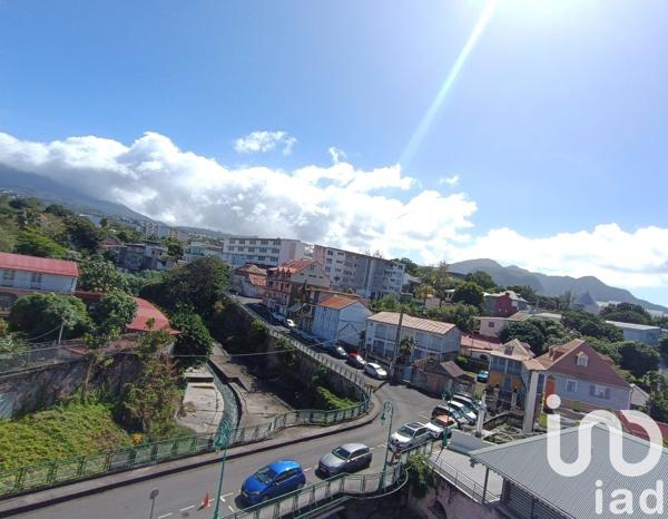 Appartement 3 pièces de 60 m² à Basse-Terre (97100)
