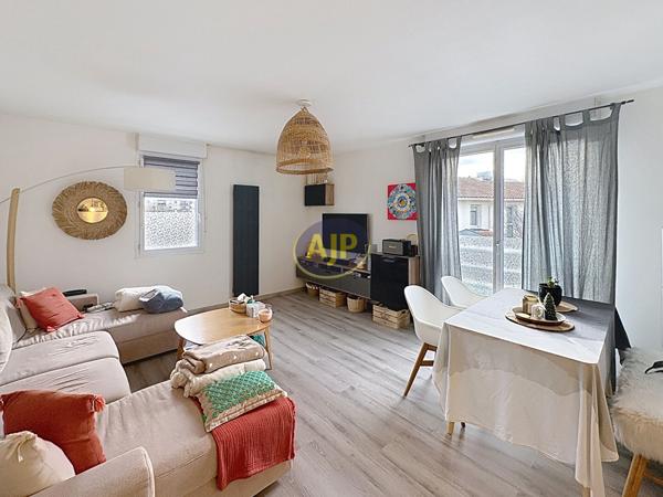 Location appartement Merignac : 1 200 € - AJP Immobilier Mérignac
