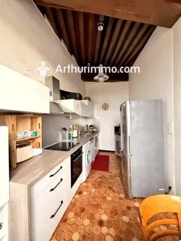 Location                                                      Appartement
                        
                     2 pièces                      64 m2                     à Trévoux