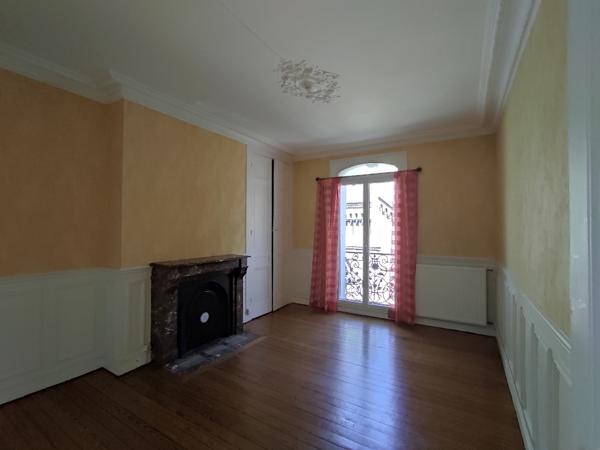 L'Adresse vous propose un appartement T2 dans le secteur de Danton.