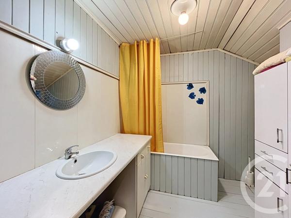 Maison à vendre  12 pièces - 189,45 m 2   TENCE  - 43