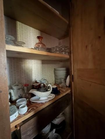 PLAISANCE DU GERS(32): MAISON BOURGEOISE avec garages et dependances , dans son jus, 190m2 sur terrain paysagé et pâture de 5.000m2, au calme,