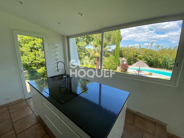 Maison de Prestige à Vendre à Langlade