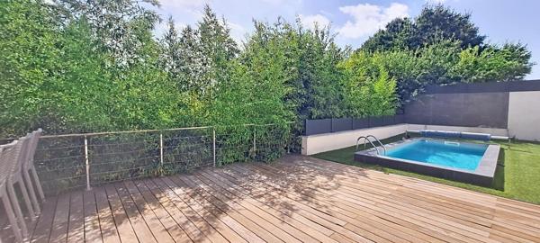 VIlla de 135 m² de plein pied avec piscine sur un terrain de 506m²