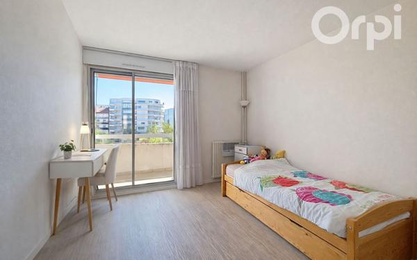 Appartement à vendre    4 pièces • 105 m2 Annemasse