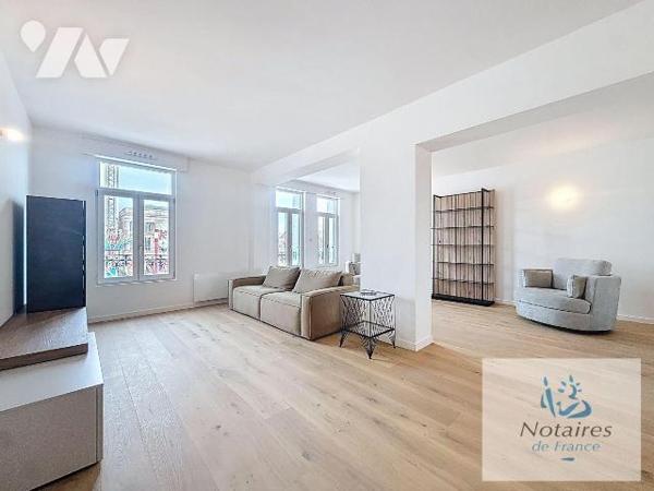 APPARTEMENT T3 - CENTRE VILLE - HAZEBROUCK

A découvrir, superbe appartement de Type 3, d'une...