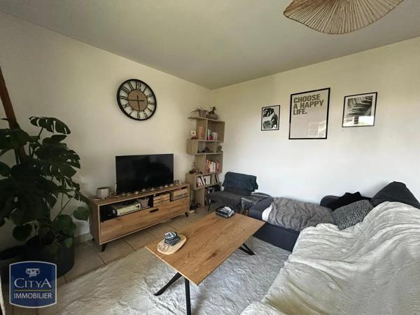 Appartement à louer 2 pièces 48.83m² Lucé (28110)