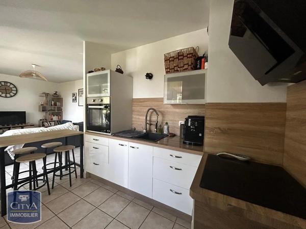 Appartement à louer 2 pièces 48.83m² Lucé (28110)