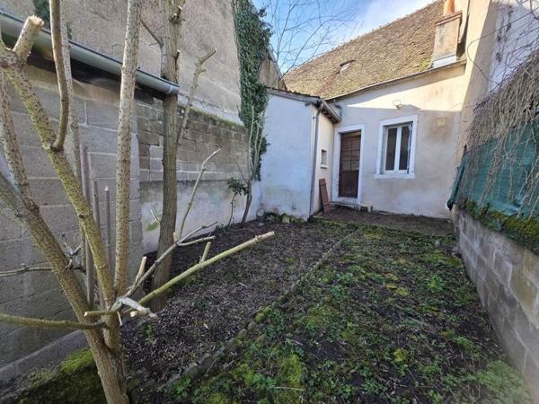 Maison à vendre |                                       Châteauneuf-sur-Cher |                                        2 pièces  |  40 m²