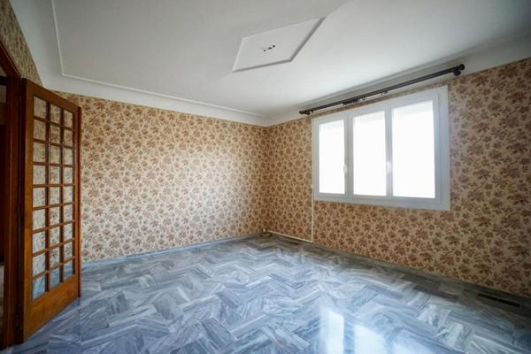 Appartement Salindres 4 pièce(s) 116m2