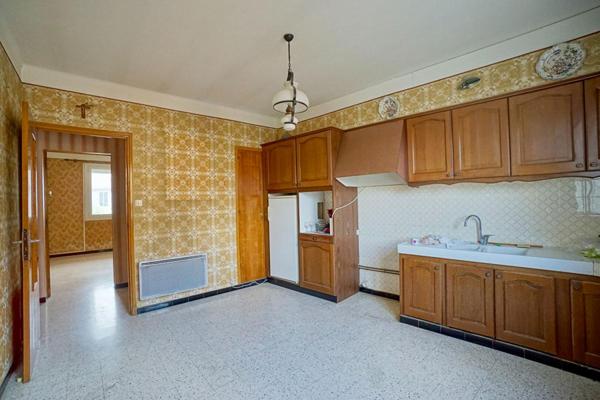 Appartement Salindres 4 pièce(s) 116m2