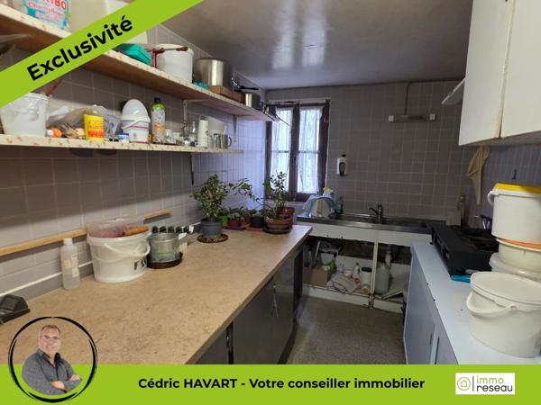 Immeuble à PERSAC (86320)