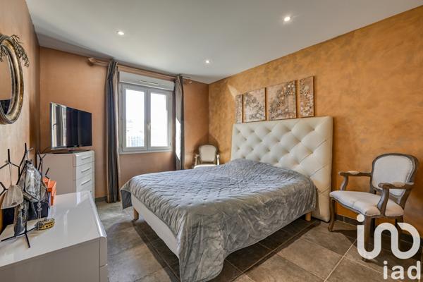 Maison à vendre 6 pièces 148 m² Corbières-en-Provence