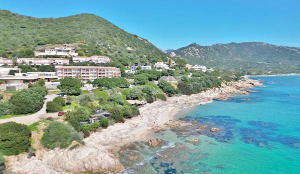AJACCIO Sanguinaires Superbe T2 vue mer plage à pieds Ajaccio (20000)