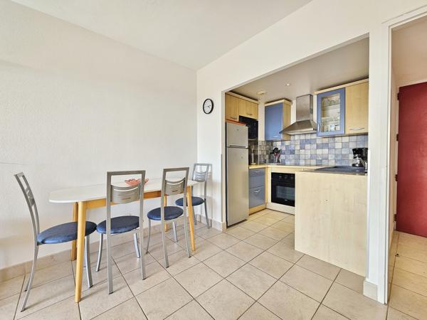 AJACCIO Sanguinaires Superbe T2 vue mer plage à pieds Ajaccio (20000)