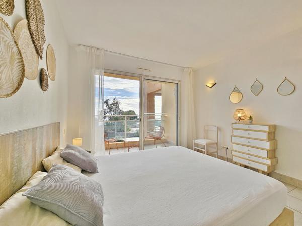 AJACCIO Sanguinaires Superbe T2 vue mer plage à pieds Ajaccio (20000)