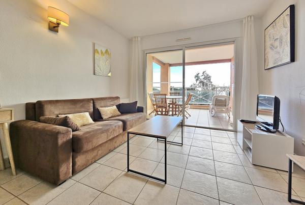 AJACCIO Sanguinaires Superbe T2 vue mer plage à pieds Ajaccio (20000)