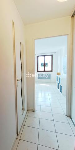 Appartement 1 pièce - 30 m² Exclusivité efficity