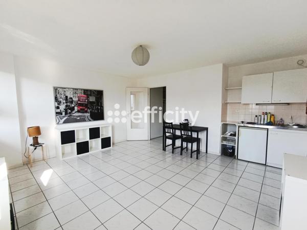 Appartement 1 pièce - 30 m² Exclusivité efficity