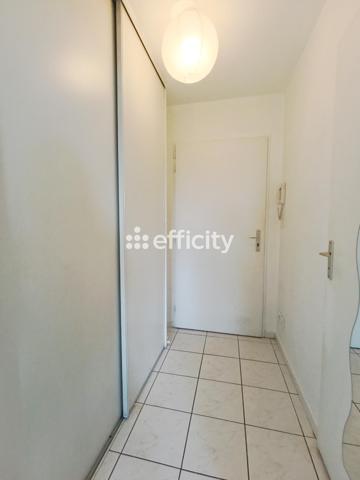 Appartement 1 pièce - 30 m² Exclusivité efficity