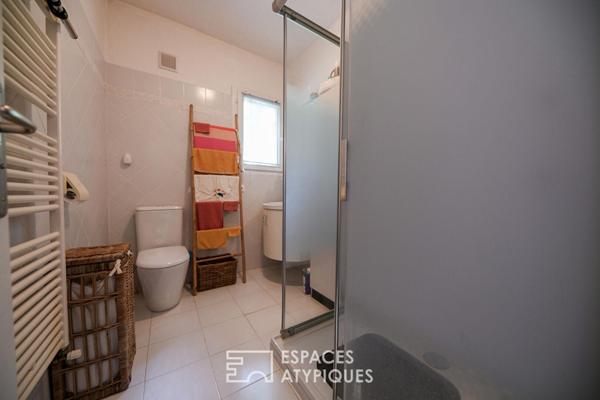 L’horizon pour voisin, maison de plain-pied avec piscine.