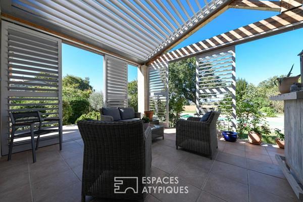 L’horizon pour voisin, maison de plain-pied avec piscine.