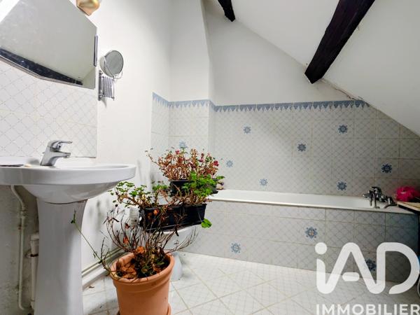 Maison à vendre 6 pièces 200 m² Ormesson