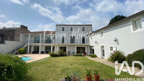 Maison à vendre 12 pièces 424 m² Les Herbiers