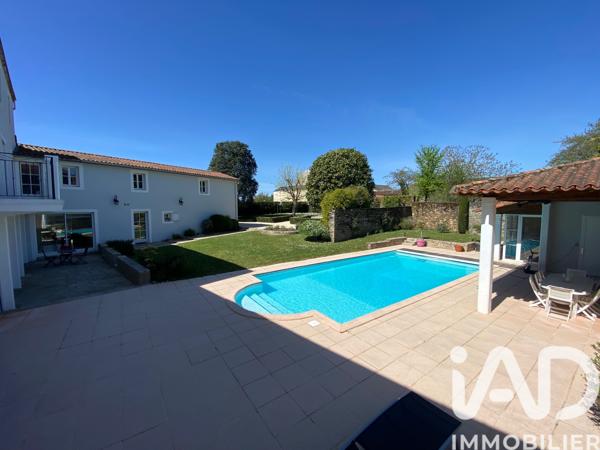 Maison à vendre 12 pièces 424 m² Les Herbiers