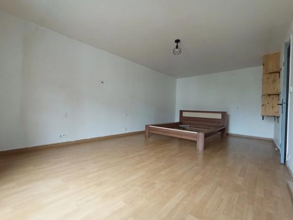 Maison à vendre Maison de caractère du XVIIIe siècle – 164,5 m² habitables à SAINT MAIXENT L'ECOLE (79)