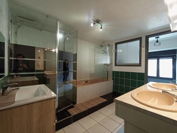 Maison à vendre Maison de caractère du XVIIIe siècle – 164,5 m² habitables à SAINT MAIXENT L'ECOLE (79)