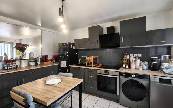 Maison à vendre    3 pièces •  Dax