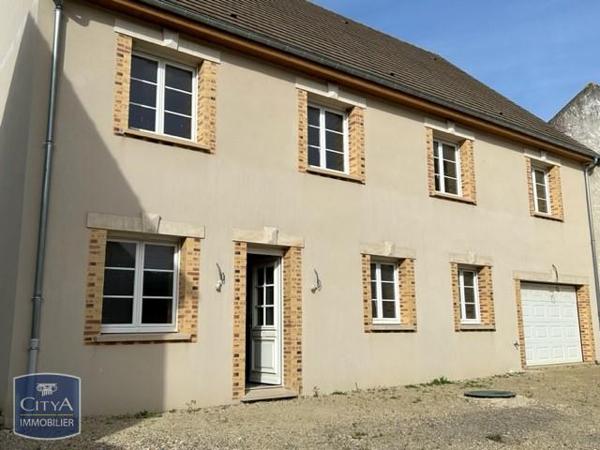 Maison à louer 8 pièces 166.13m²