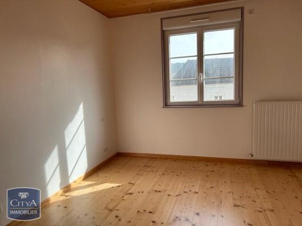 Maison à louer 8 pièces 166.13m²