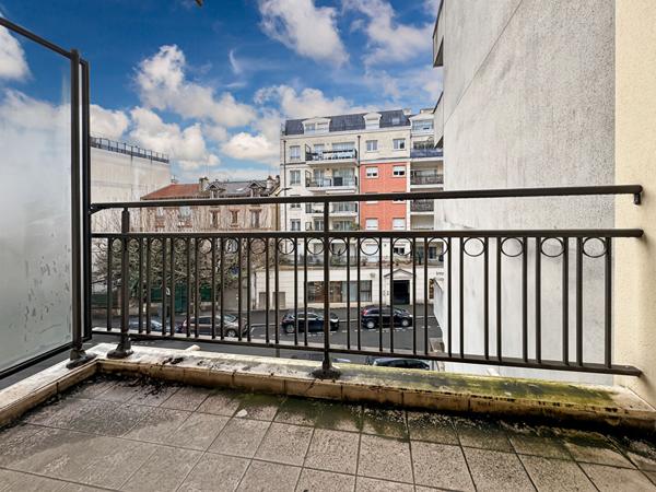 Appartement  centre-ville Rosny Sous Bois 3 pièces 82 m2