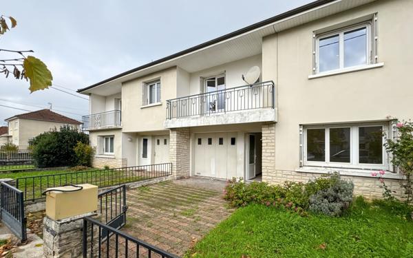 Maison à vendre    8 pièces • 180 m2 Périgueux