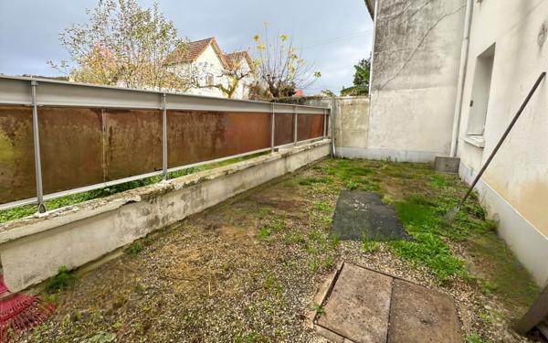 Maison à vendre    8 pièces • 180 m2 Périgueux