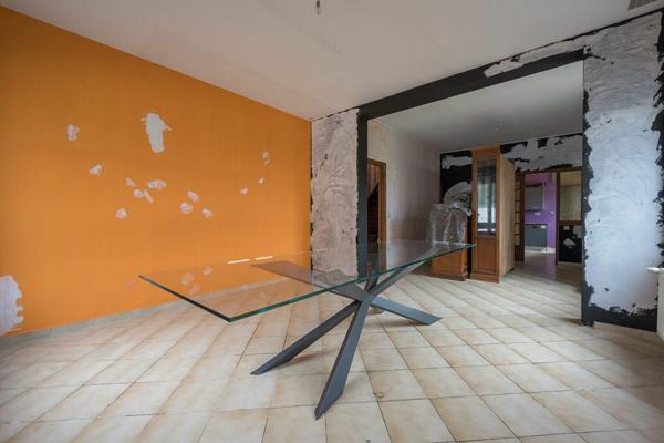 Maison à vendre    6 pièces •    Maubeuge