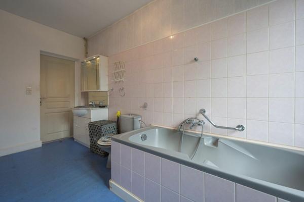 Maison à vendre    6 pièces •    Maubeuge