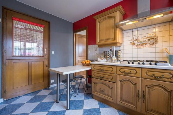 Maison à vendre    6 pièces •    Maubeuge