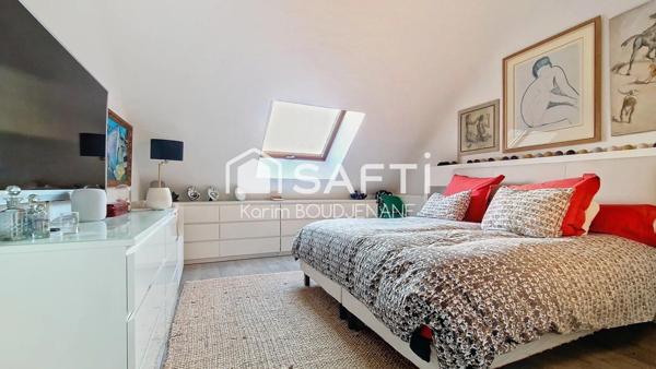 Maison individuelle 215 m2, 4/5 chambres, 1216 m2 de terrain...